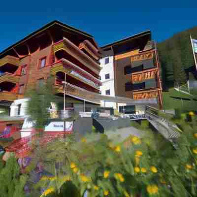 Hotel Ambiance Hotel Exterior