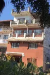Shrestha Hotel & Restaurant - parking