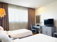 Penview Hotel - Parking