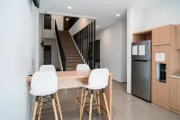 Three J Residence 2 Hotels in Curug