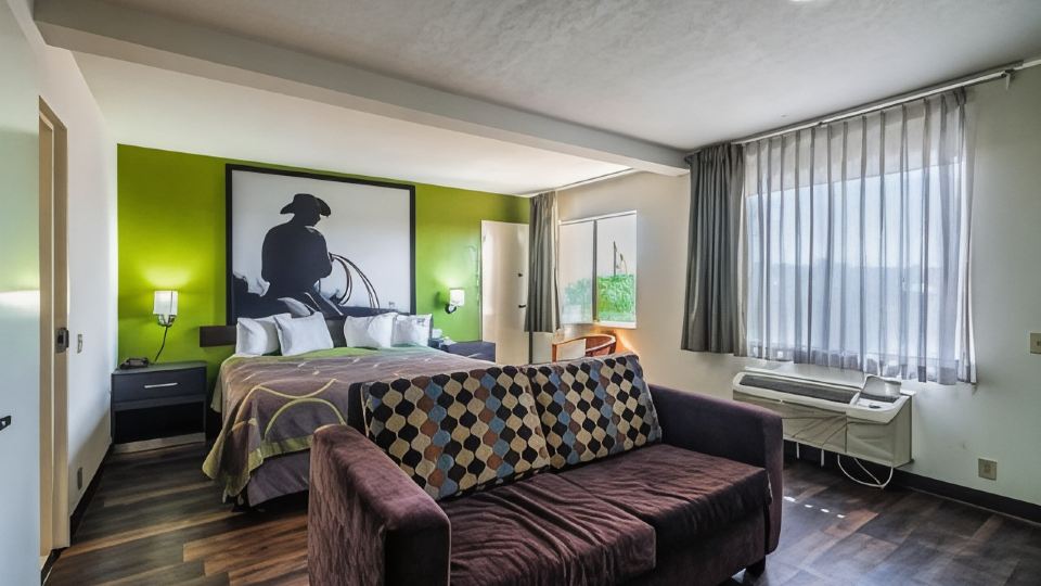 Super 8 by Wyndham El Paso Airport