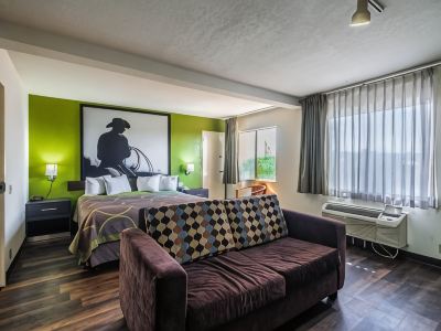 Super 8 by Wyndham El Paso Airport