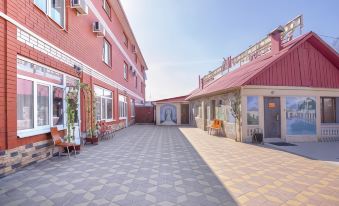 Gostinyij Dvor #1 Hotel