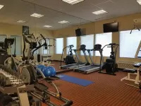 Quality Inn & Suites Morgantown - University Area - Gym