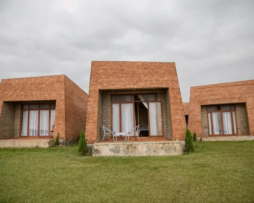 Buvi Lodge Limited Hotels in Busiro