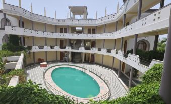 Hotel Sanctuary Resort