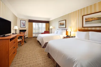 Holiday Inn Express & Suites Astoria Hotels in der Nähe von Astoria Oregon riverwalk