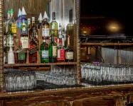 Baymont by Wyndham Fargo - bar