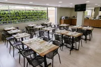 Ecotel Hotels in Cravinhos