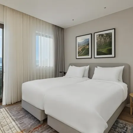 SIRO Porto Montenegro