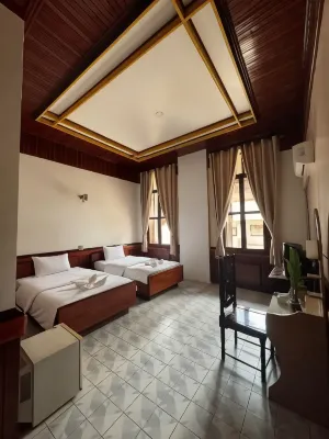 Souksomboun Hotel Hotels near Talad Lak3 Thakek