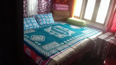 Vamoose Padma Dhotrey Hotels near টংলু । Tonglu
