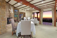 Lalapanzi Lodge Hotels in Grabouw