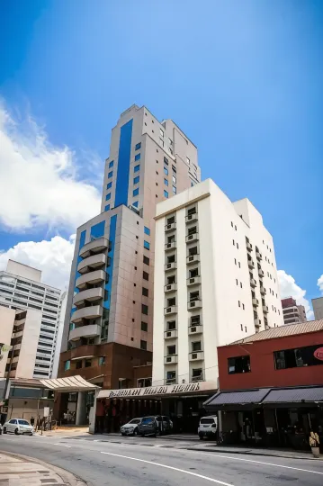 卡里隆廣場酒店