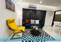 2Br Mumbai Theme Service Apartment for Staycation by Flora Stays