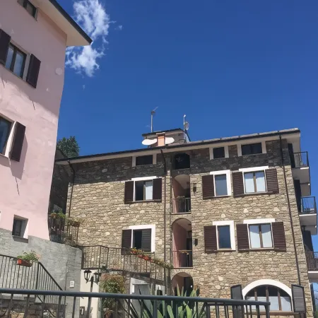 Antiche Terre Hotel & Relax Отели в г. Пиньоне