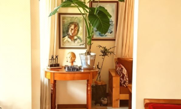 The Farmhouse Inn - Housity