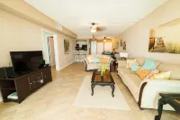 Gorgeous Ocean Views! Welcome to Bella Breeze! BeachFront 2Br 2BA