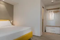 Youmami Suite Hotel Wellness&Spa فنادق في Tortoreto