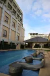 Hotel Monticello Tagaytay - Rooftop Pools
