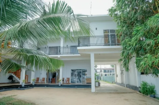 Araliya Lagoon Park Resort Hotels in 