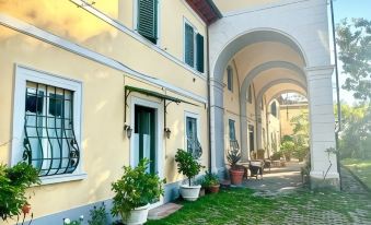 Villa la Dogana B&B di Charme - Historic Villa with a Beautiful Garden