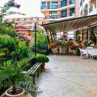 卡羅麗娜飯店 Hotel Exterior