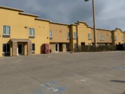 West Worth Inn & Suites White Settlement Hotels in White Settlement