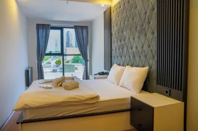 Parla Suite Hotel Các khách sạn gần 3. Cadde F Çarşısı