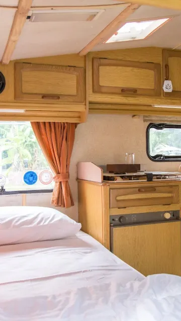 Caravan Single