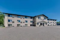 Motel 6 Albert Lea, MN