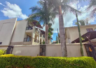 Grand Bay Suites Hotel dekat Mont Choisy Beach