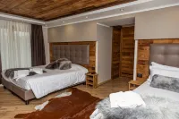 Hotel K2