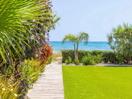 Ayia Napa Seafront Ionion Villa H5