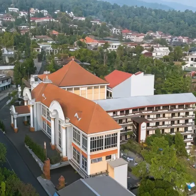 Royal Hotel and Convention Tretes Hotels near Putuk Truno Waterfall