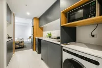The Park OASIS Hotel a Campsie