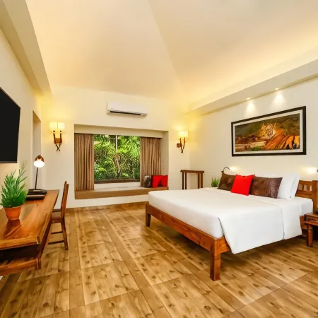 Lemon Tree Wildlife Resort, Bandhavgarh