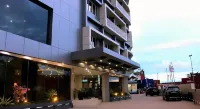 Marina Mamberamo Hotel