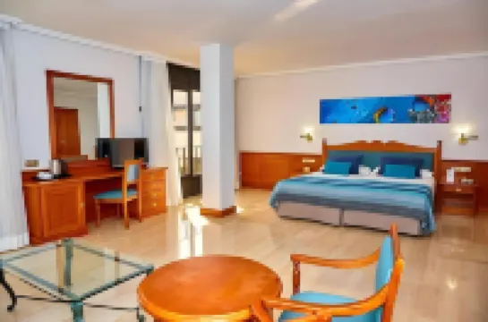 Hotel Zentral Center - Adults Only