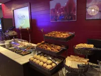Relais St Eloi, Sure Hotel Collection by Best Western - فطور