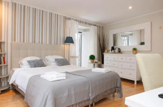 Flores Guest House Hotels in Misericordia