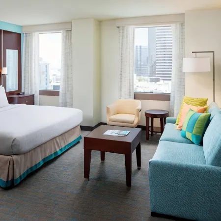 Residence Inn San Diego Downtown/Gaslamp Quarter Отели рядом с достопримечательностью «Стадион «Петко-Парк»»