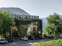 Hotel de Montaña El Mirador Hotels in Sobrarbe