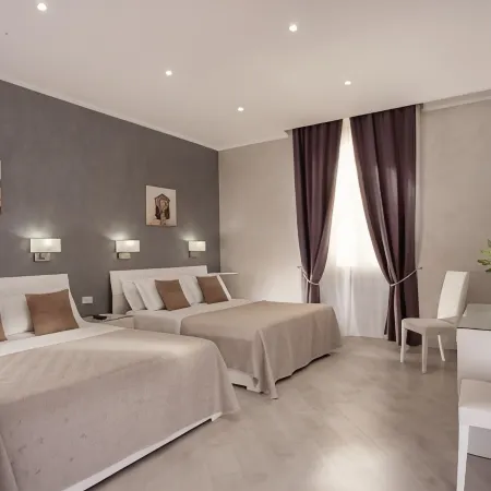 Frattina Grand Suite Guesthouse Отели рядом с достопримечательностью «Виа Венето»