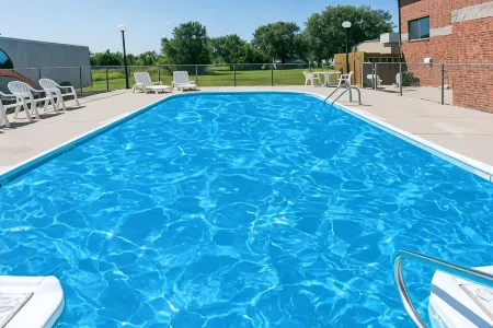 Super 8 by Wyndham Chanute