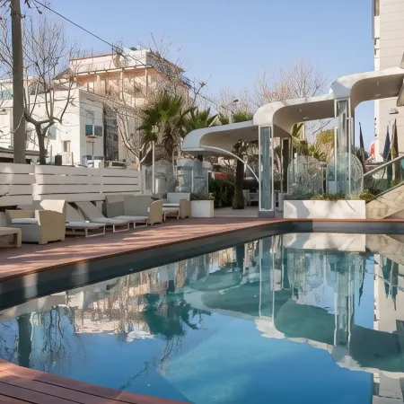 Best Western Maison B Hotel
