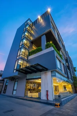 Onix Hotel Bangkok Hotels in Suan Luang