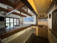 Bears Den Mountain Lodge