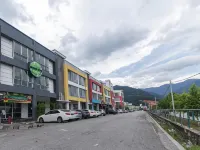 Clover Hotel Ipoh Hotels near MAPS Perak