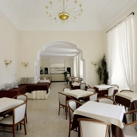 Hotel Mediterranee